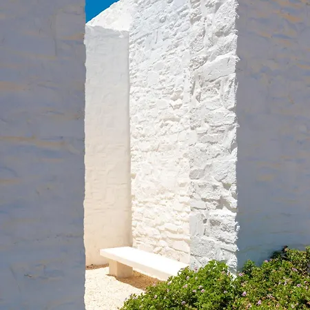 Medblu Paros